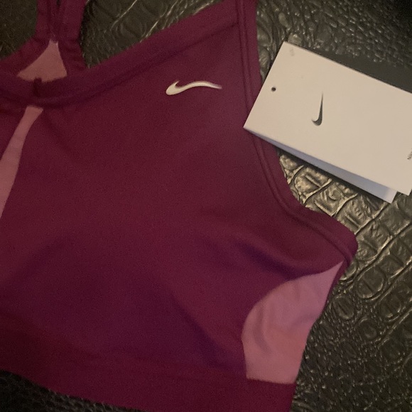 Nike Magenta INDY BRA - Picture 5 of 8